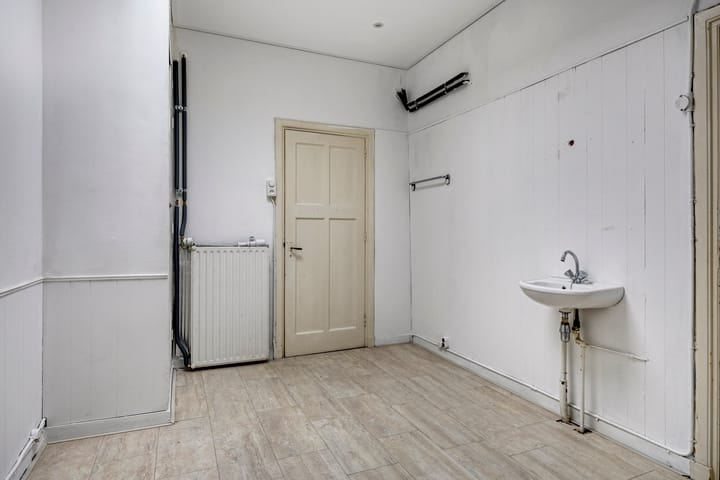 Foto 19 van Ostendestraat 12