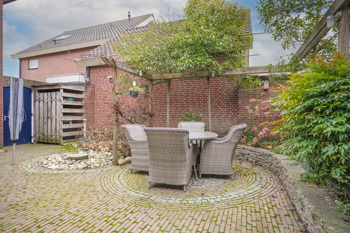 Photo 54 of Kerkweg 35