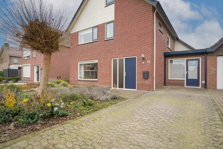 Photo 55 of Kerkweg 35