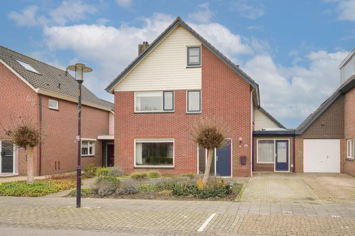 Photo 57 of Kerkweg 35