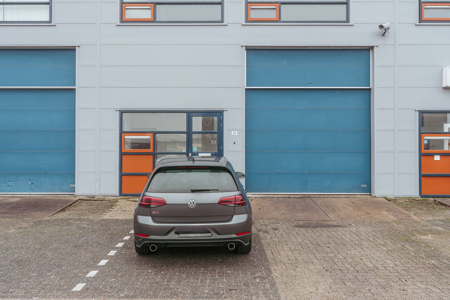 View photo 3 of Handelsweg 31