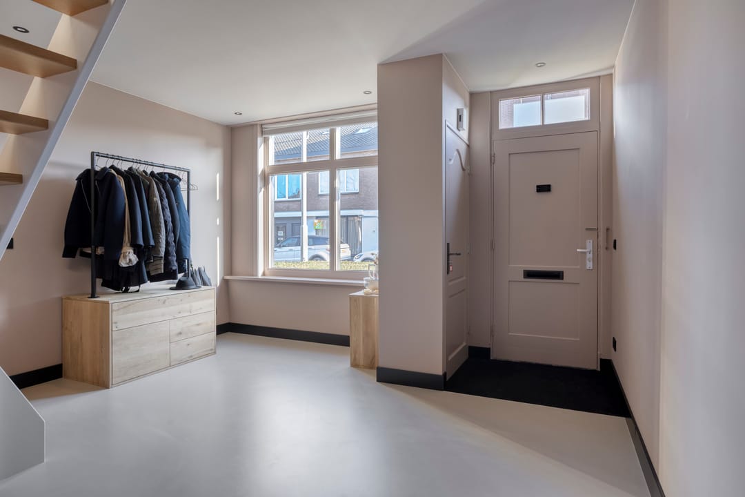 Photo 8 of Zonnebloemstraat 51