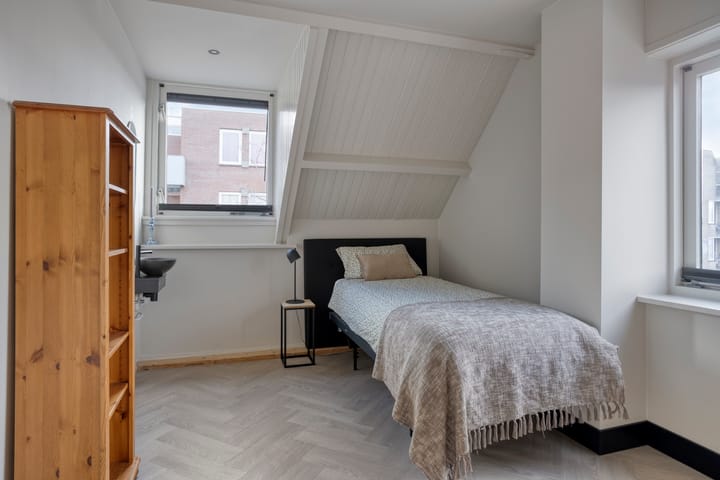 Foto 42 van Zonnebloemstraat 51