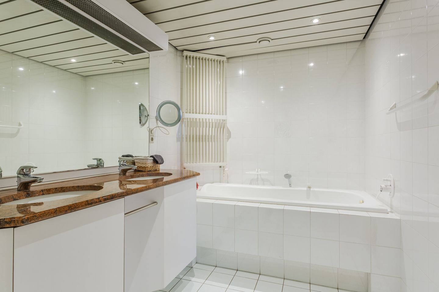 Photo 20 of Markt 56