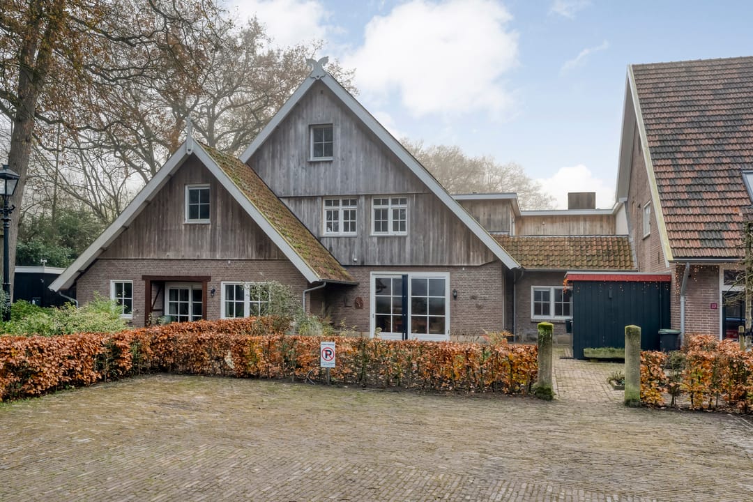Benedenwoning aan Denekamperweg 212, Vasse