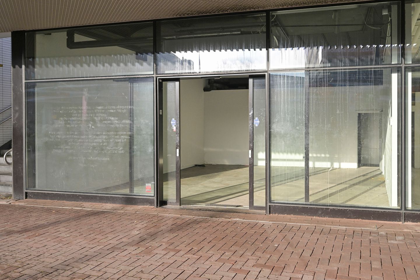 View photo 1 of Waldorpstraat 25-A