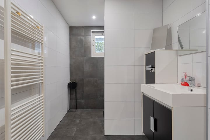 Foto 33 van Grotenweg 3