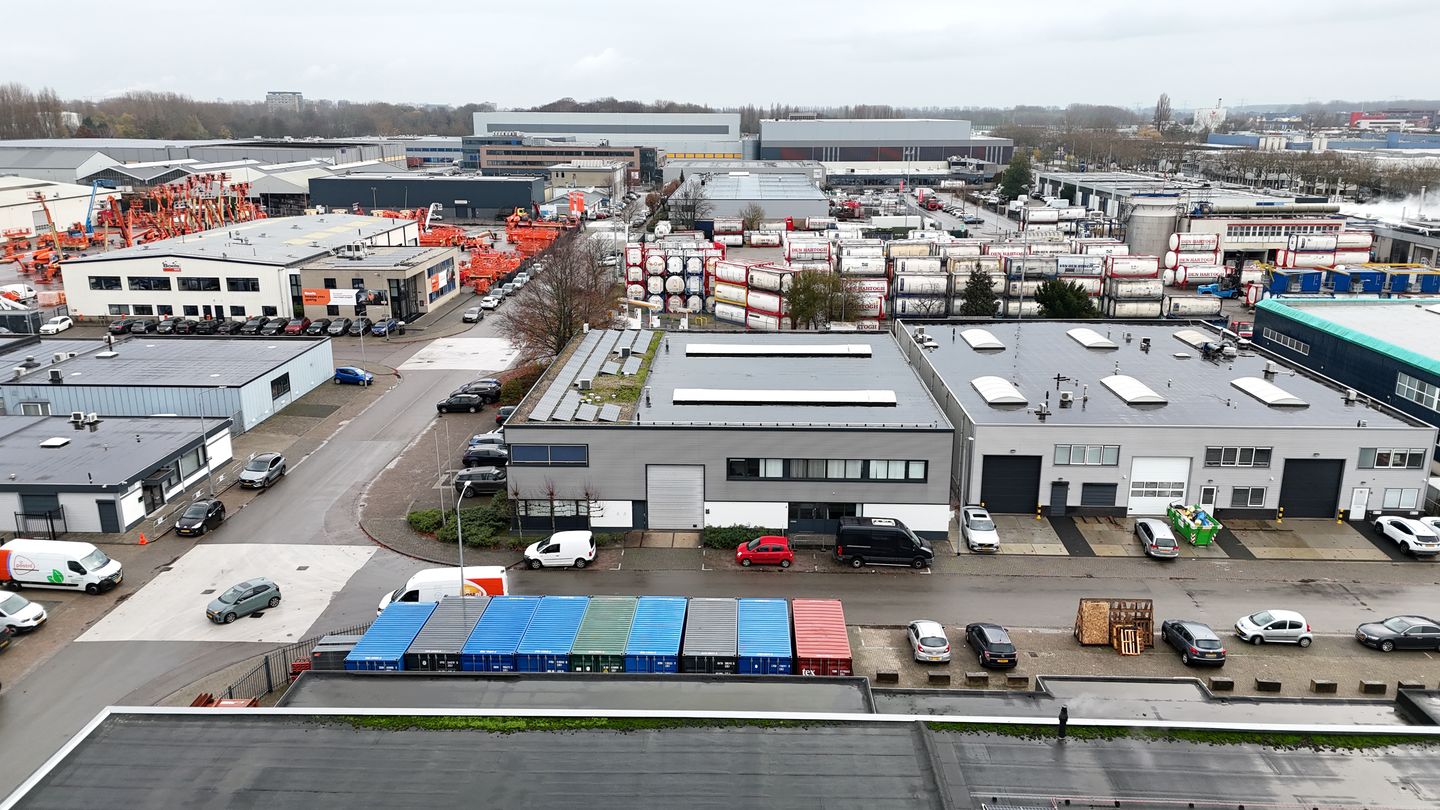 Bekijk foto 2 van Debijestraat 4