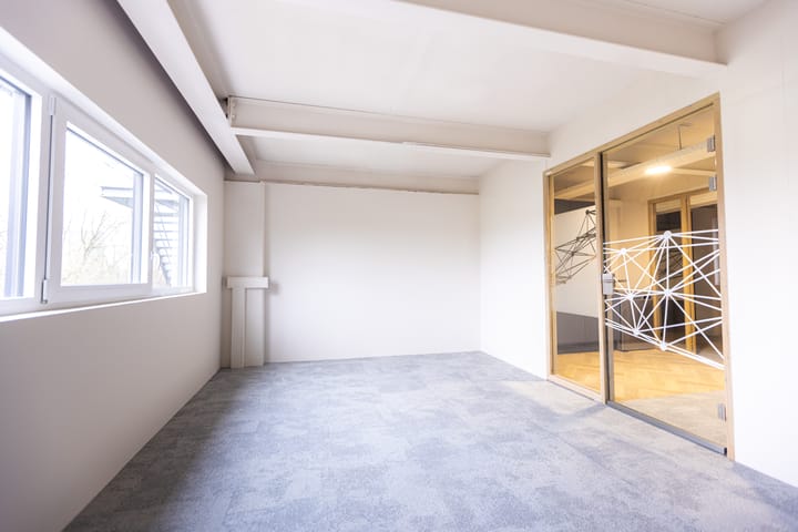 Neutronstraat 7-15, Groningen