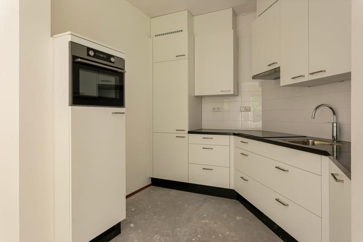 Photo 2 of Paviljoenplein 4