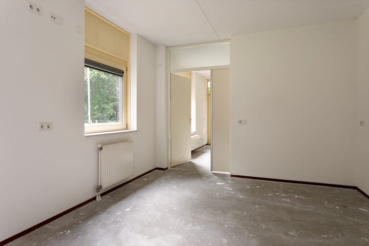 Photo 15 of Paviljoenplein 4