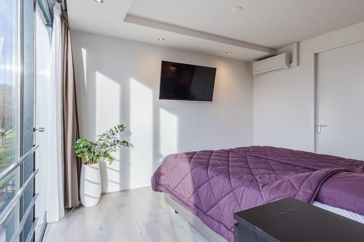 Photo 23 of Van Otterloostraat 36