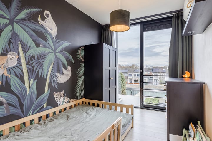 Photo 24 of Van Otterloostraat 36