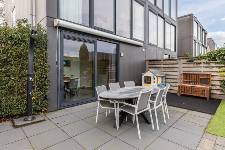 Photo 31 of Van Otterloostraat 36