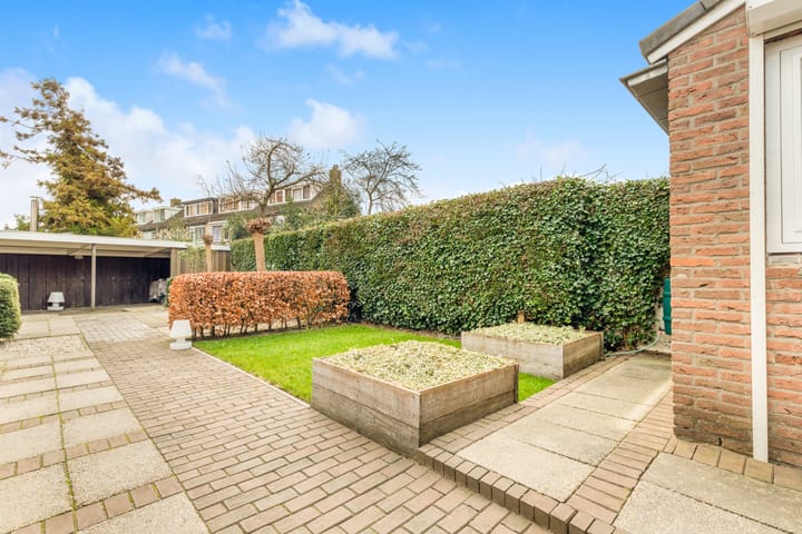 Foto 28 van Meidoornstraat 9