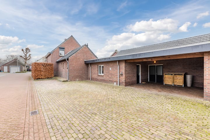 Foto 4 van Heinsbergerweg 32