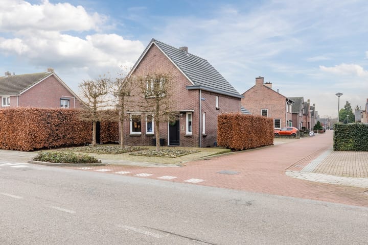 Foto 5 van Heinsbergerweg 32