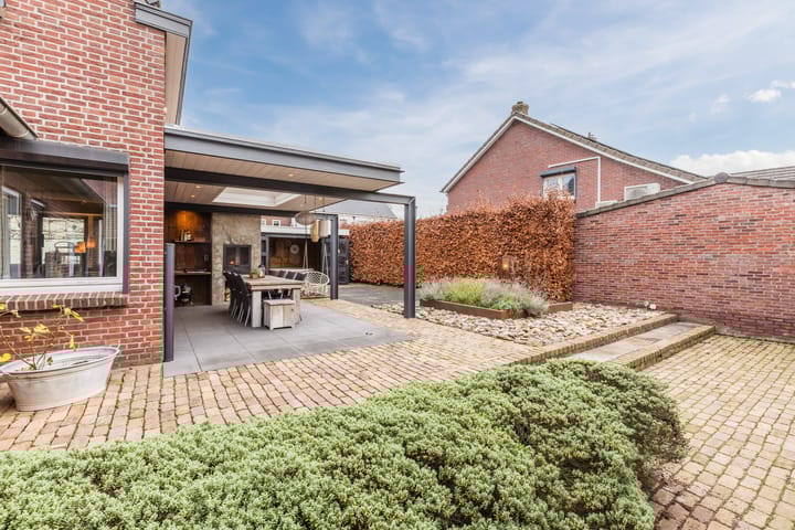 Foto 51 van Heinsbergerweg 32