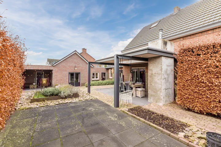 Foto 55 van Heinsbergerweg 32