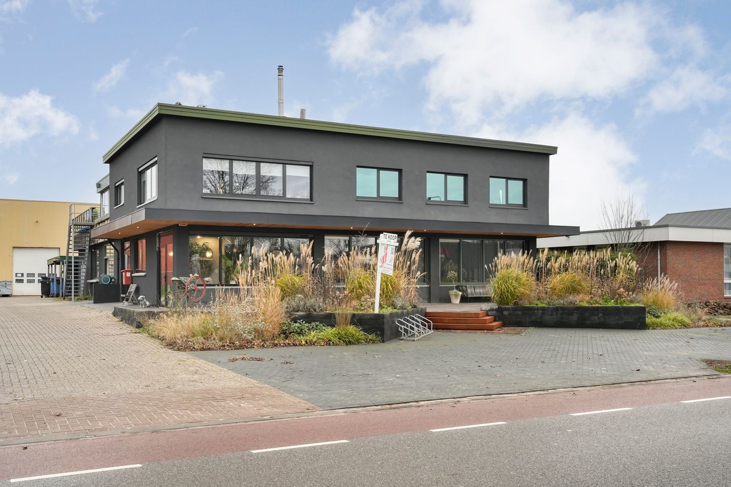 Bekijk foto 3 van Strangeweg 5-a