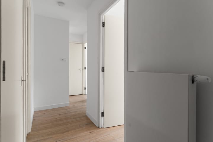 Foto 19 van Lucellestraat 13-1