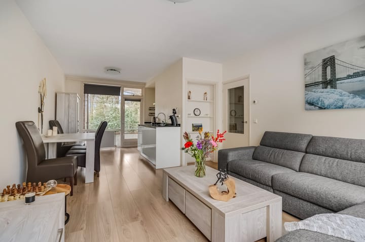 Photo 5 of Plesmanstraat 323