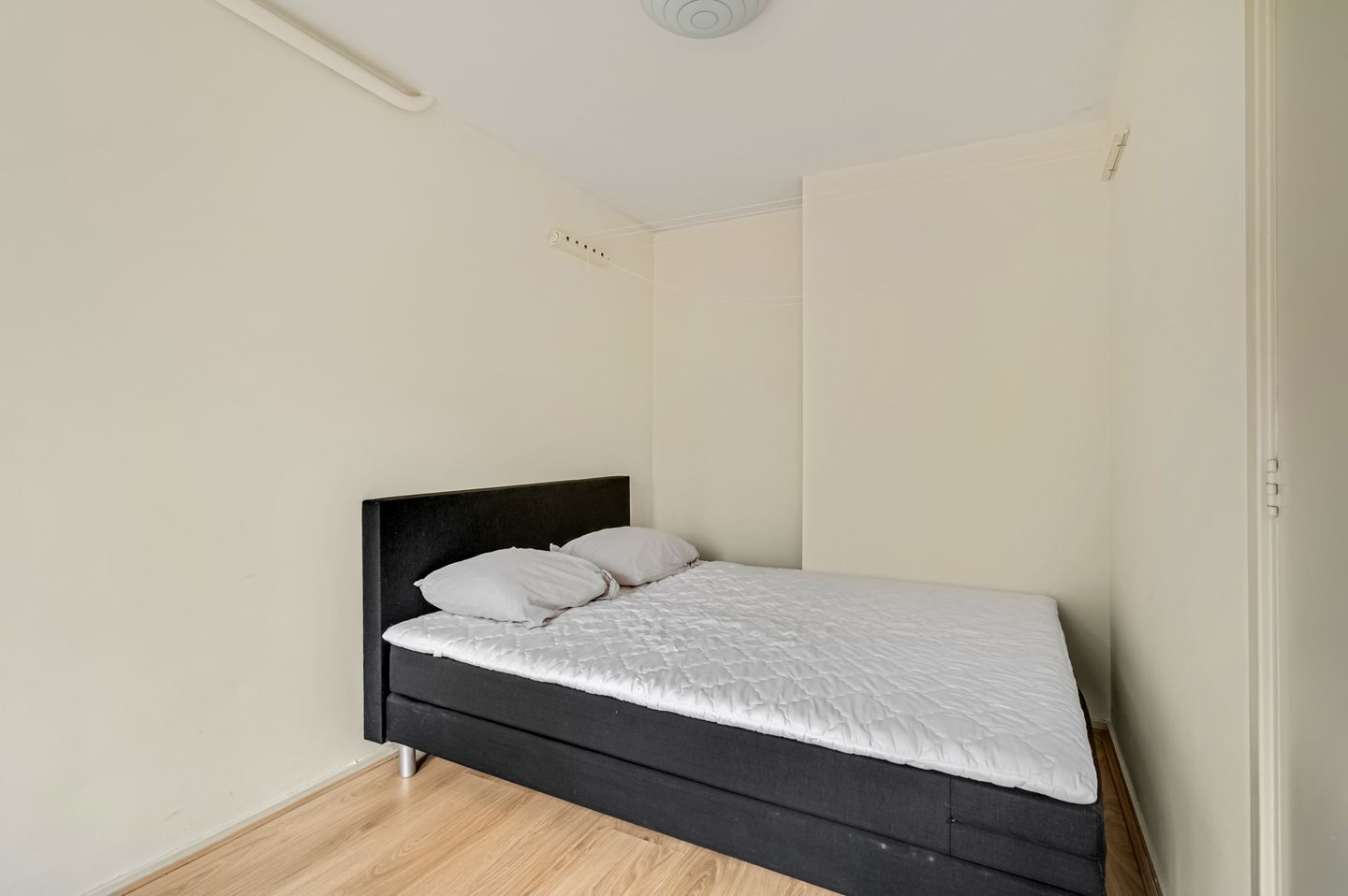 Foto 20 van Plesmanstraat 323