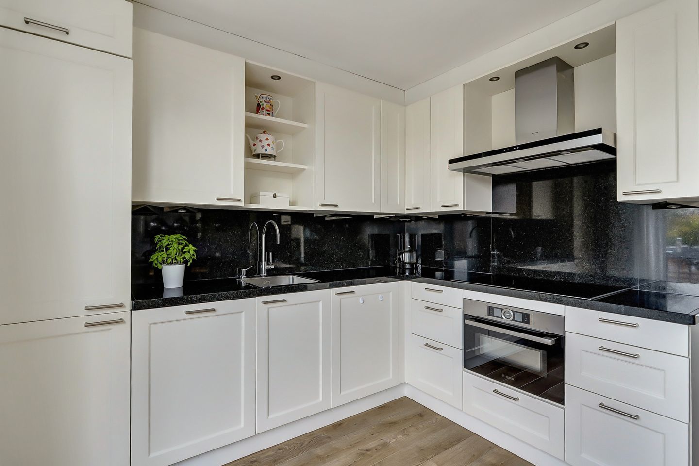 Photo 10 of Ansinghlaan 60