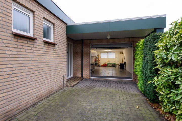 Foto 33 van Meidoornstraat 19