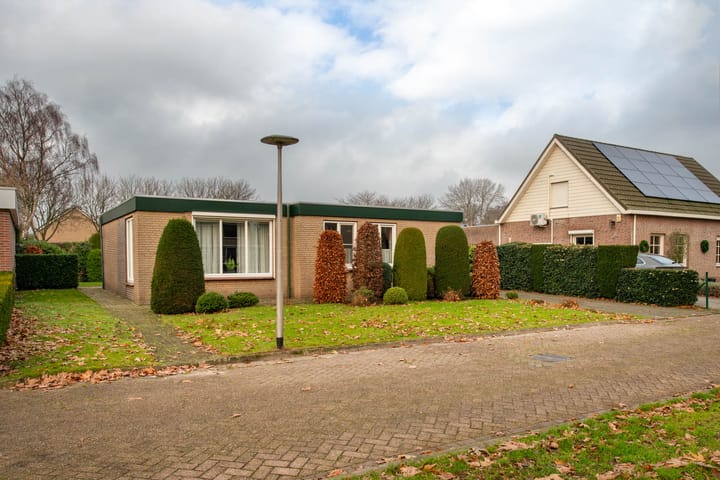 Foto 38 van Meidoornstraat 19