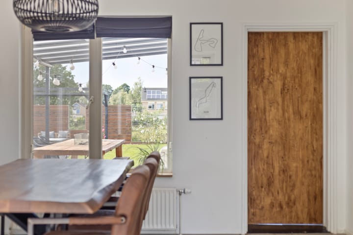 Photo 10 of Van Emstweg 24