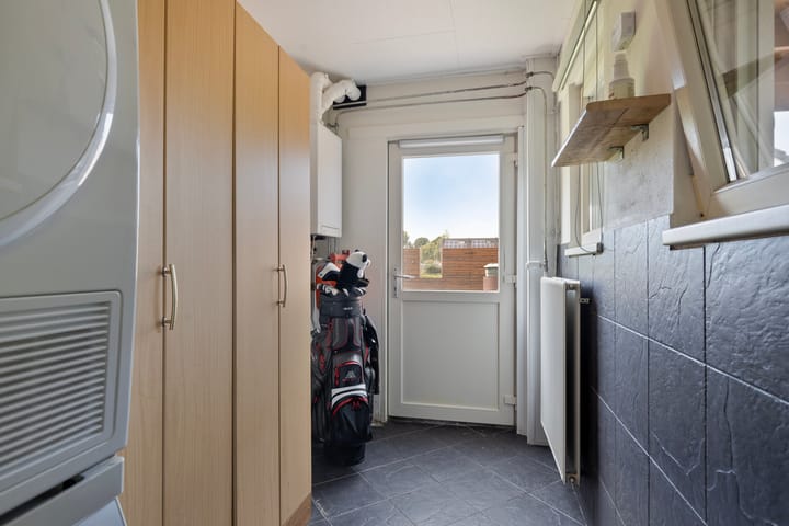 Photo 17 of Van Emstweg 24