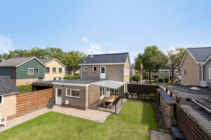 Photo 37 of Van Emstweg 24