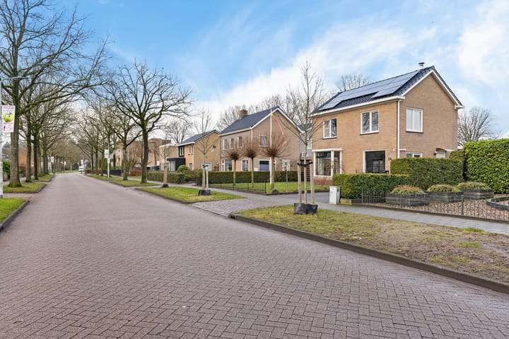 Photo 43 of Van Emstweg 24