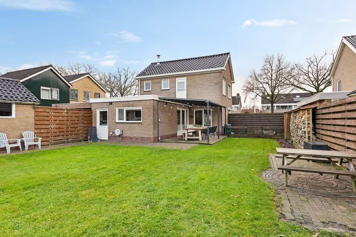 Photo 48 of Van Emstweg 24