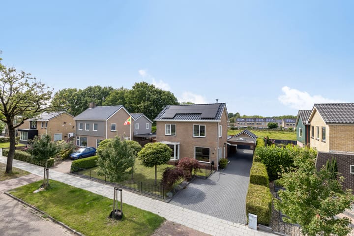 Photo 39 of Van Emstweg 24