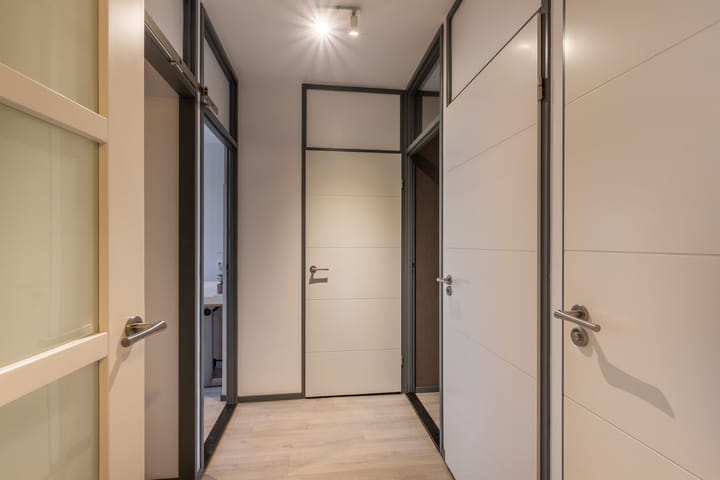 Photo 28 of Albertine Agneslaan 358