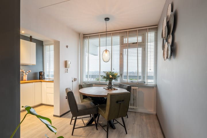 Photo 19 of Albertine Agneslaan 358