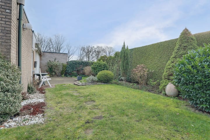 Foto 19 van Zuid Esmarkerrondweg 32