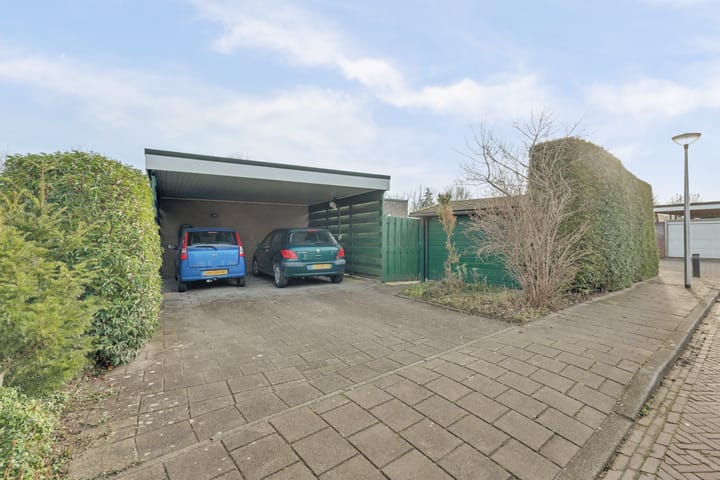 Foto 21 van Zuid Esmarkerrondweg 32