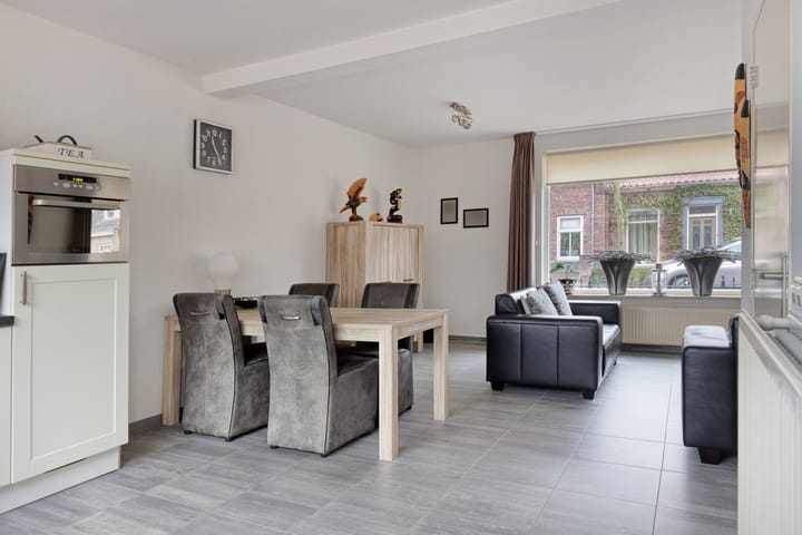 Photo 2 of Kloosterstraat 5