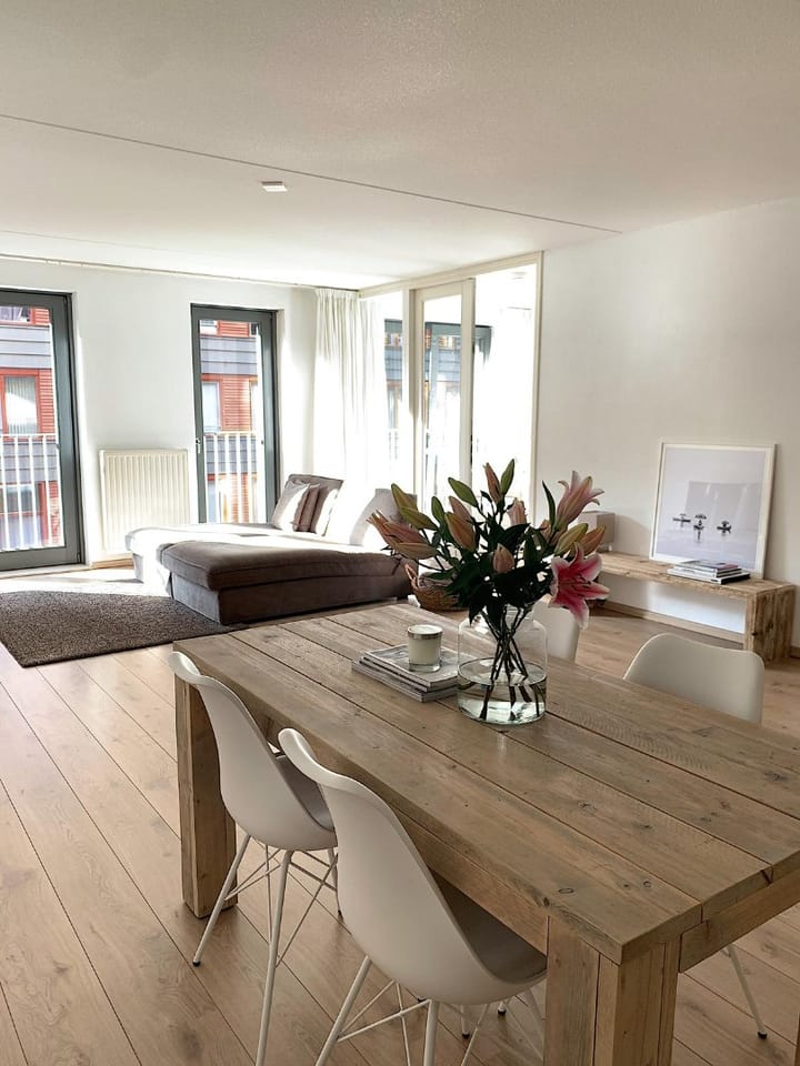 Foto 7 van Avenue Ceramique 146-B