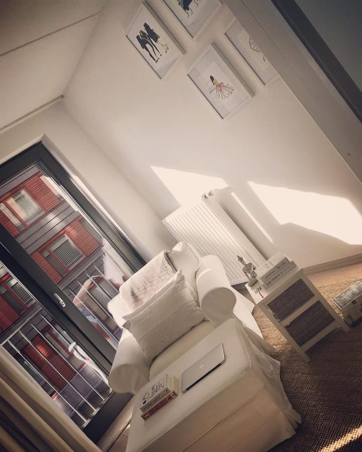 Foto 15 van Avenue Ceramique 146-B