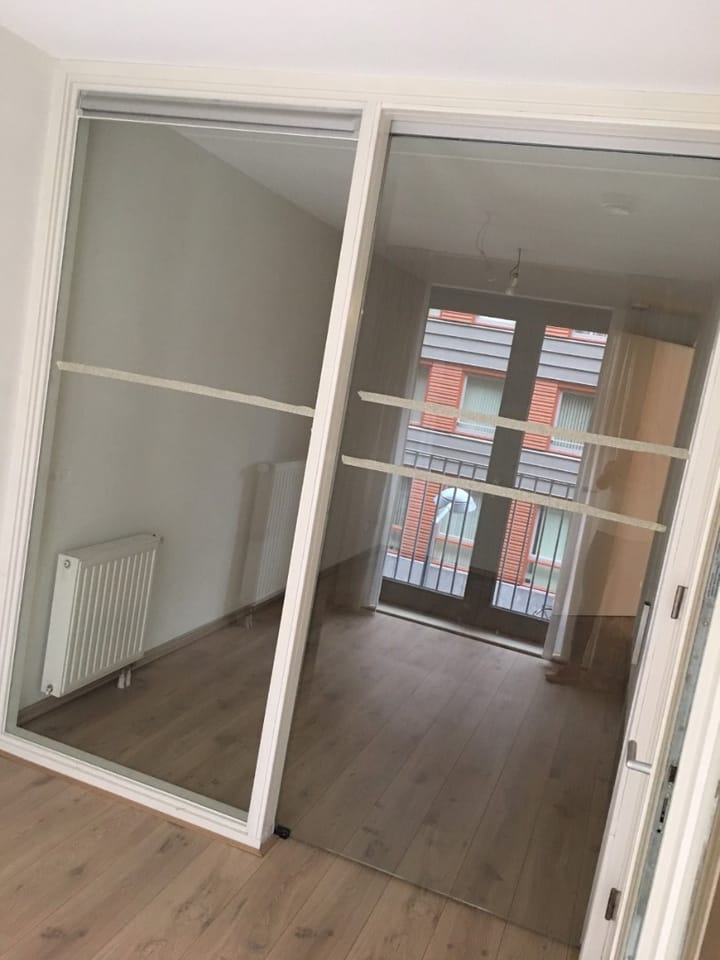 Foto 23 van Avenue Ceramique 146-B