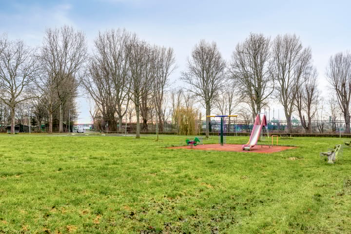 Foto 30 van Waarderstraat 2