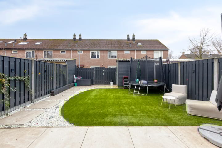 Foto 27 van Waarderstraat 2