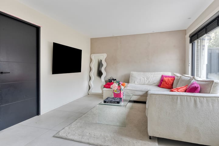 Foto 9 van Waarderstraat 2