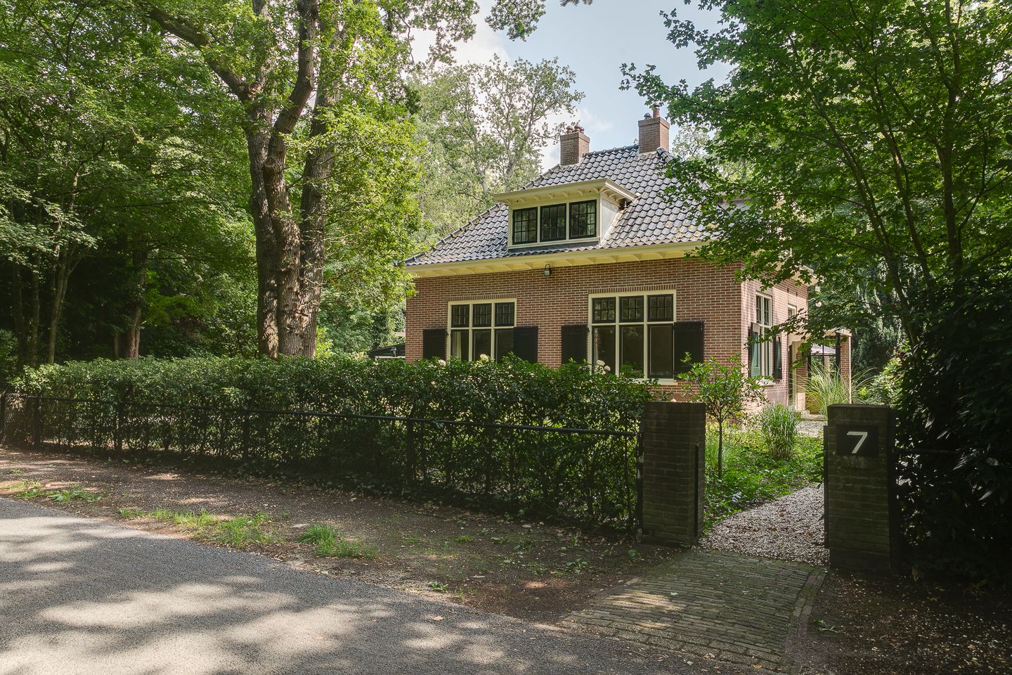 Photo 4 of Zwarteweg 7