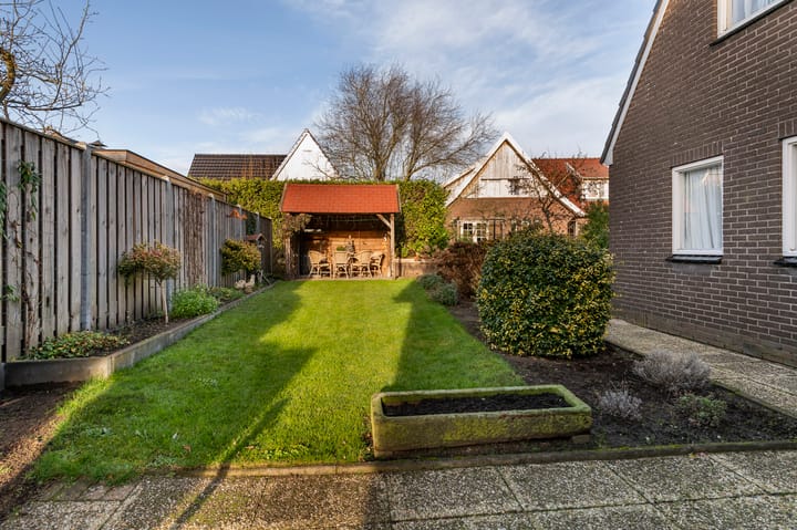 Photo 4 of Tolweg 61