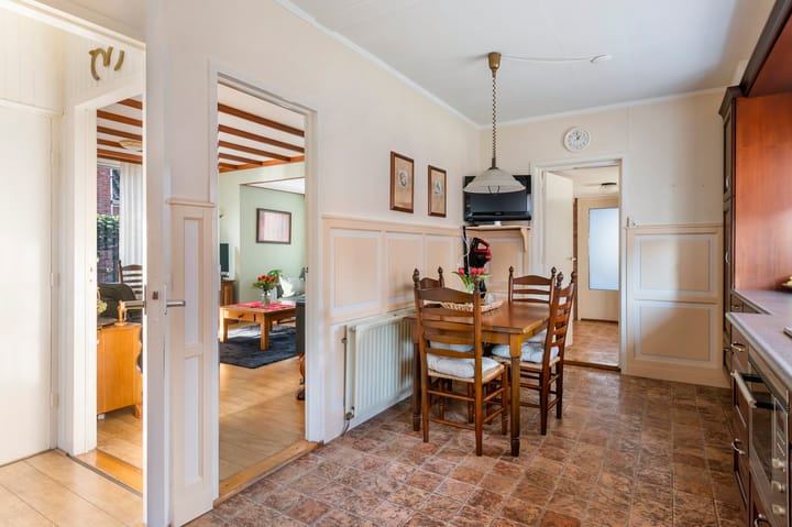 Photo 16 of Tolweg 61